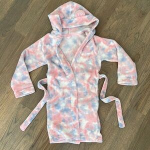 Bath robe size 8Y